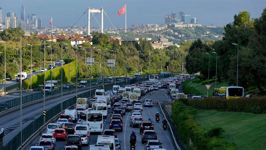 İSTANBUL'DA KAPATILAN METRO, METROBÜS VE YOLLARIN TAM LİSTESİ: 1 Mayıs'ta hangi yollar kapandı? İşte tam liste 7